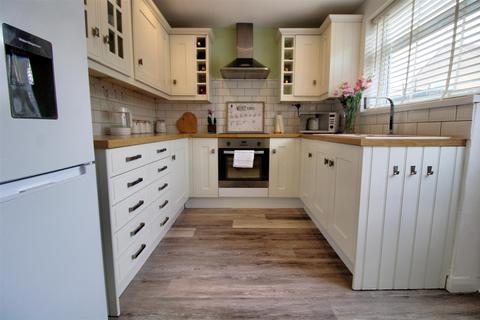 40 Firework Close, Bristol, BS15 4LU
