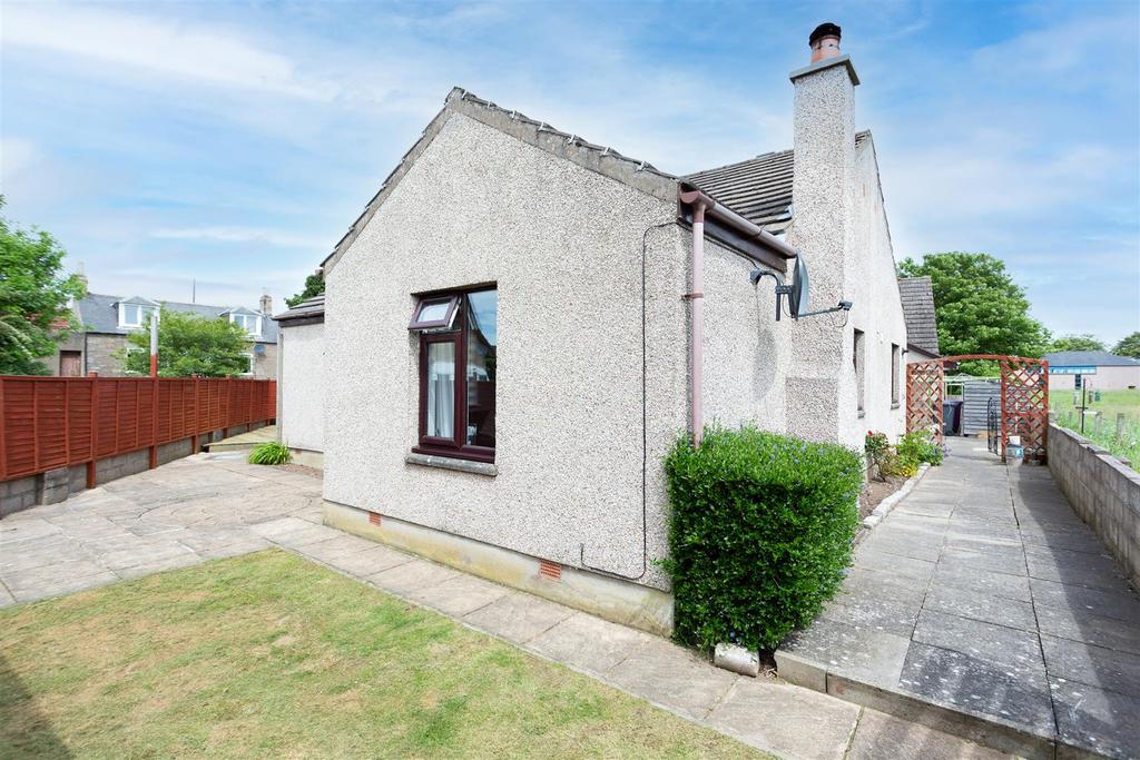 Old Letham, Letham, Forfar 3 bed house £174,995