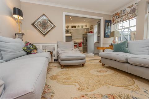 Mansion House Stables Litfield Road, Bristol, BS8 3LL