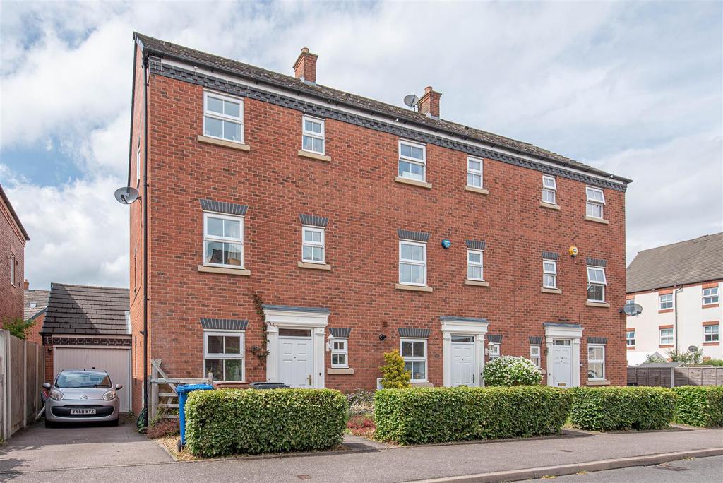 Colling Drive, Lichfield 3 bed end of terrace house £289,950