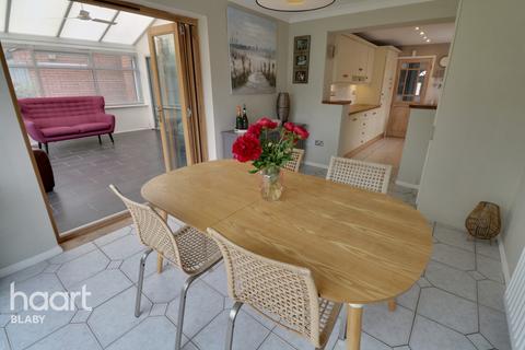 10 Freer Close, Blaby, Leicester, LE8 4FX