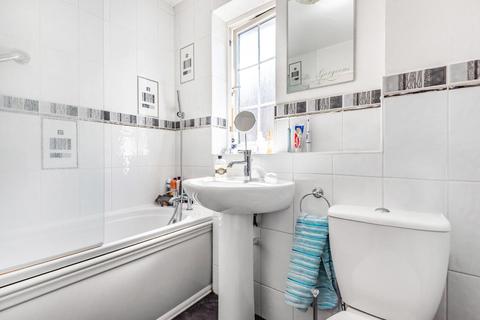 3 Stamford Drive, Bromley, BR2 0XF