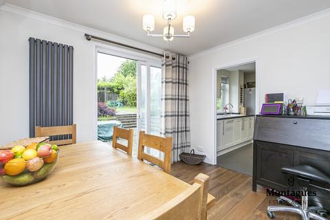 77 Sunnyside Road, Epping, CM16 4JN