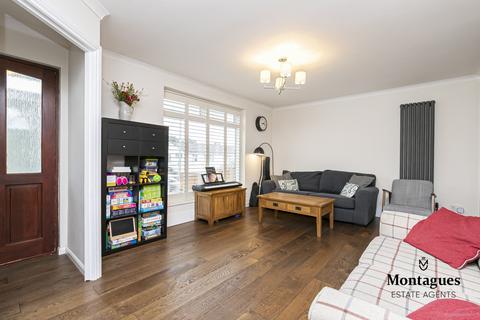 77 Sunnyside Road, Epping, CM16 4JN