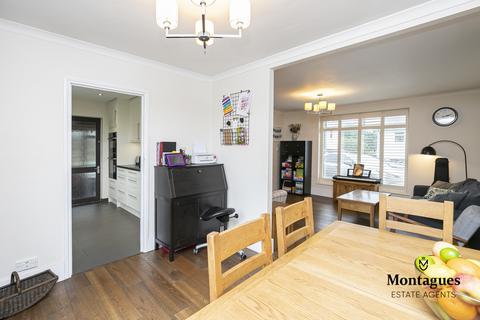 77 Sunnyside Road, Epping, CM16 4JN