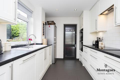 77 Sunnyside Road, Epping, CM16 4JN