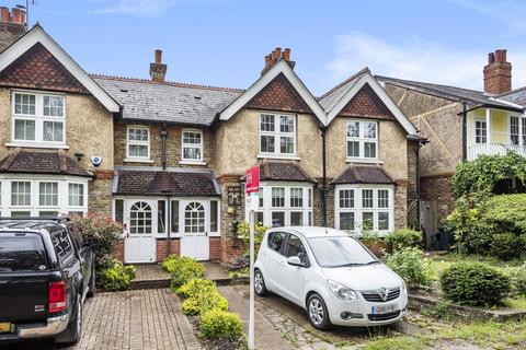 16 Commonside, Keston, BR2 6BP
