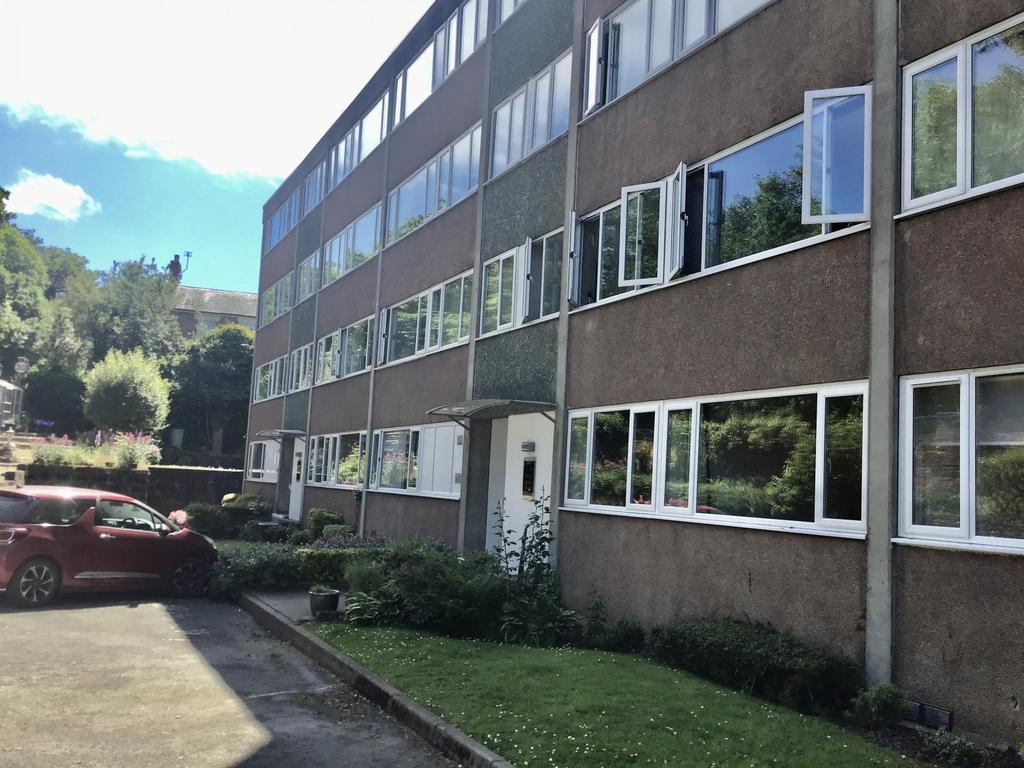 Coton Manor, Berwick Road, Shrewsbury, Shropshire, SY1 2 bed apartment