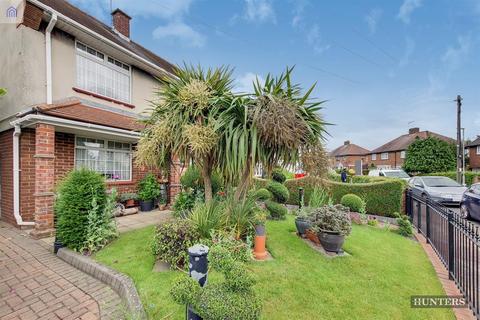 16 Sheepcotes Road, Romford, RM6 5LS