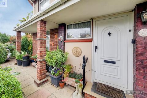 16 Sheepcotes Road, Romford, RM6 5LS