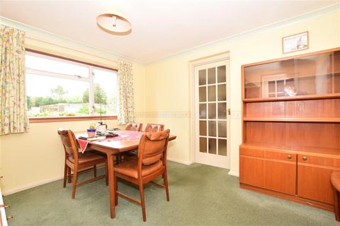 41 Queensway, Cranleigh, GU6 7JJ