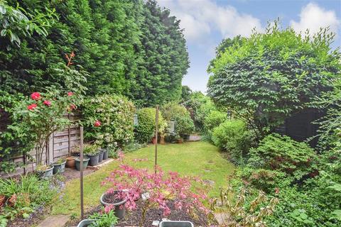41 Queensway, Cranleigh, GU6 7JJ
