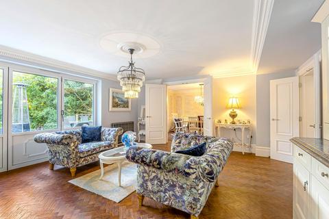 59 Manor Way, Beckenham, BR3 3LN