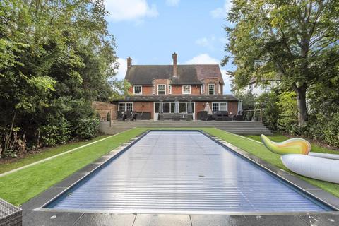59 Manor Way, Beckenham, BR3 3LN