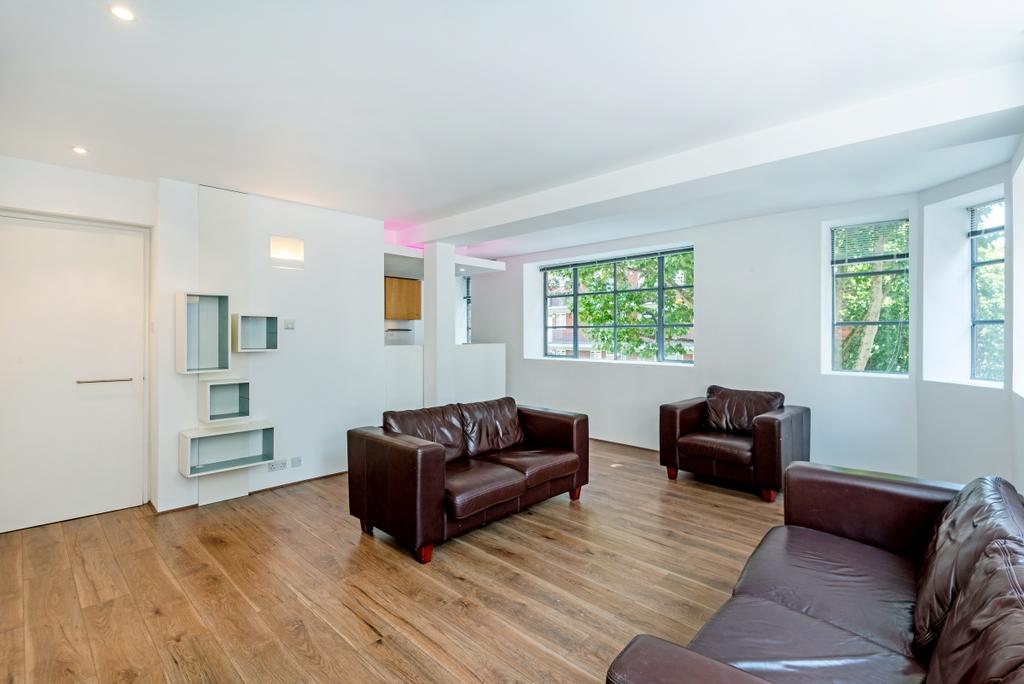 New North Street London WC1N 2 bed flat - £2,500 pcm (£577 pw)