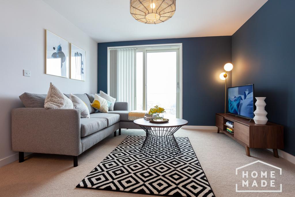 2 bed-19-min.jpg