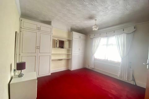 72 Northall Road, Barnehurst, Bexleyheath, DA7 6JE