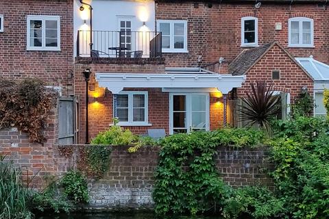 undefined, Blackfriars Street, Canterbury, CT1