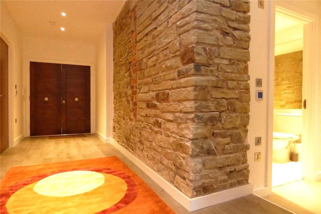 Entrance Hall: