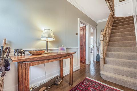 53 Winsford Road, London, SE6 4LT