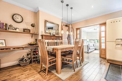 53 Winsford Road, London, SE6 4LT