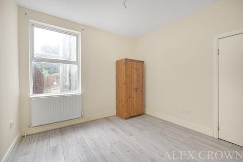 115 Rosslyn Crescent, Harrow, HA1 2RY