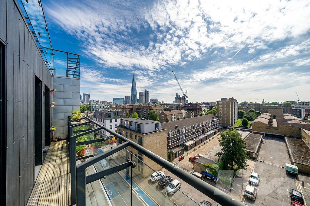 Apartment in London - View 5