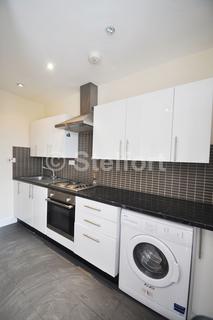 2 bedroom flat to rent, Elthorne Court, Elthorne Road, London, N19