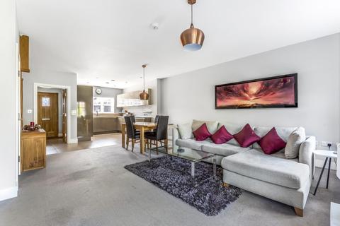 Maplehurst Farthings Walk, Horsham, RH12 1WR