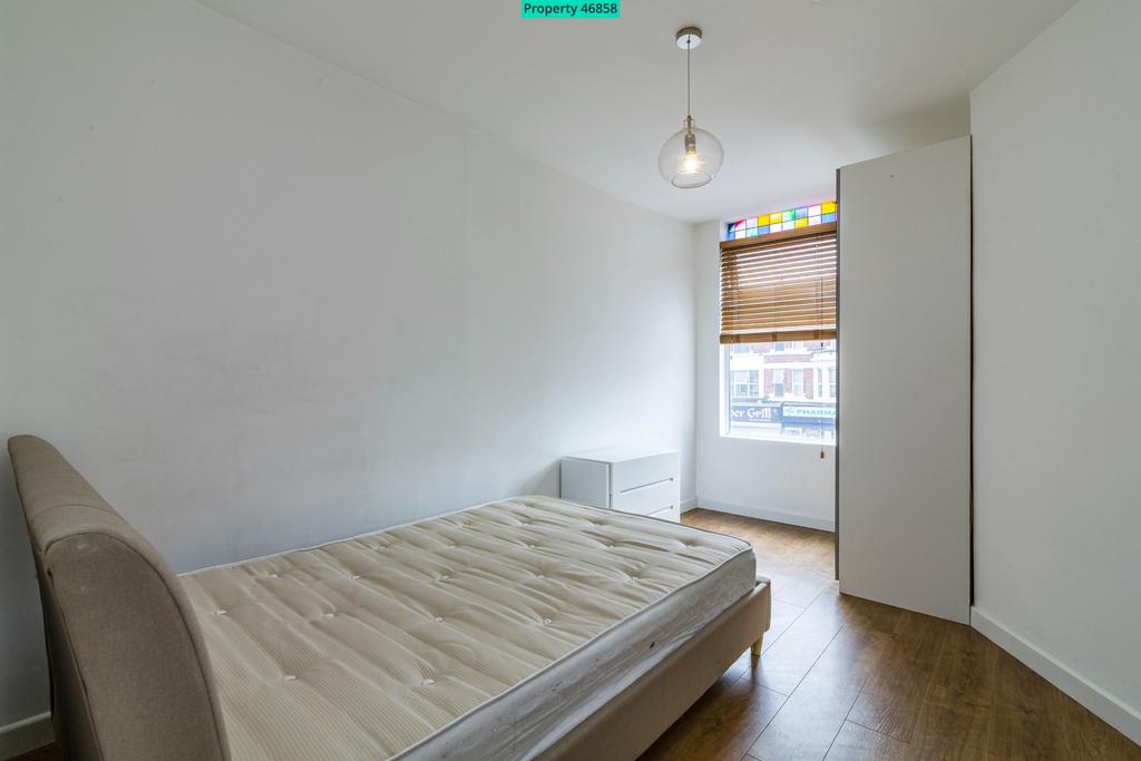 Apartment in Nottingham - View 5