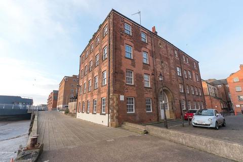 House share to rent - Pacific Court, 39 High Street, Hull, HU1