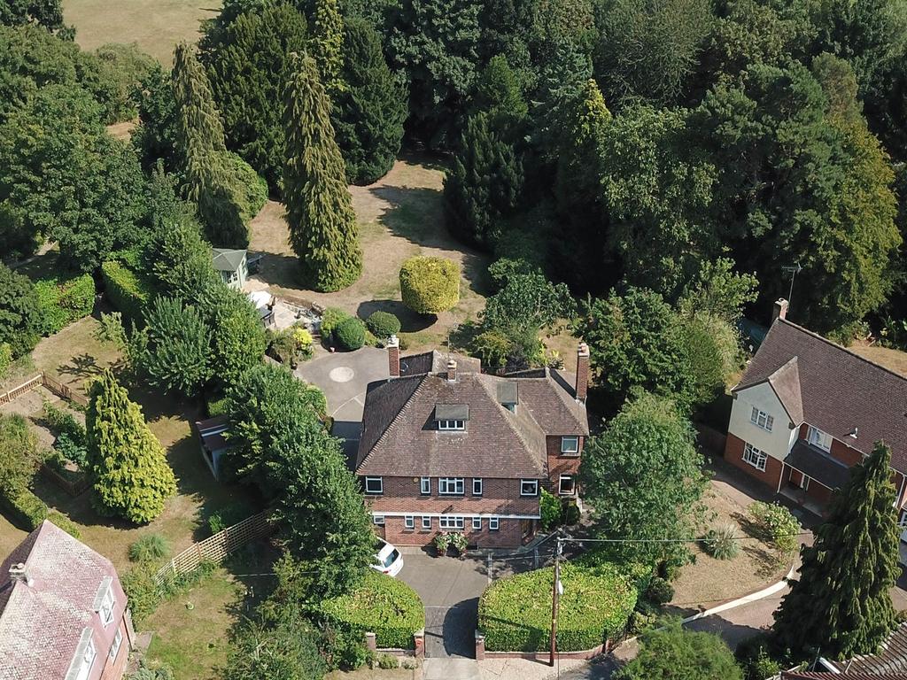 Marshalls Road, Braintree, CM7 4 bed detached house £900,000