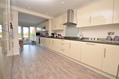 68 Mountbatten Road, Braintree, CM7 9TP