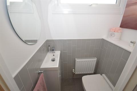 35 Medley Road, Rayne, Braintree, CM77 6TQ