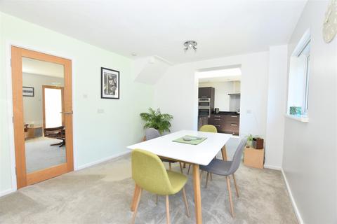 22 Bosvean Road, Shortlanesend, Truro, TR4 9DX