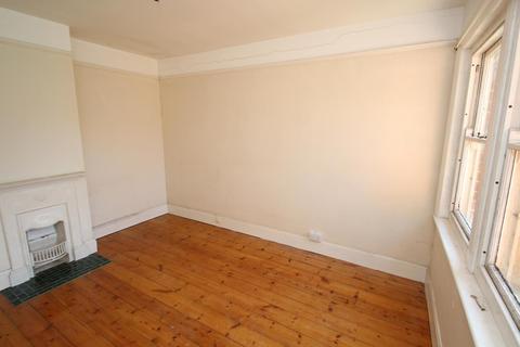 7 Burford Road, Salisbury, SP2 8AN
