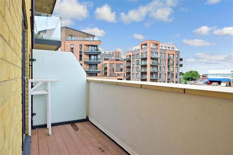 12 Oldfield Place, Dartford, DA1 5WJ
