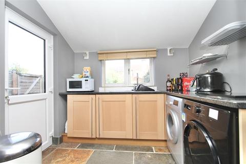 8 Kitchener Road, Ipswich, IP1 4DT