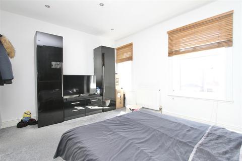 8 Kitchener Road, Ipswich, IP1 4DT