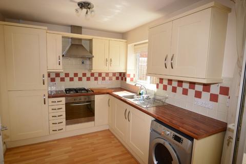 3 bedroom semi-detached house to rent - Red Cedar Park, Darcy Lever, Bolton, BL2