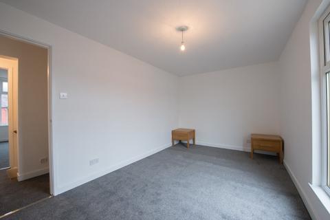 2 bedroom terraced house to rent - Tonge Moor Road, Bolton, BL2