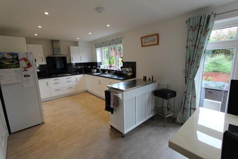 3 Pavey Run, Ottery St Mary, EX11 1FQ