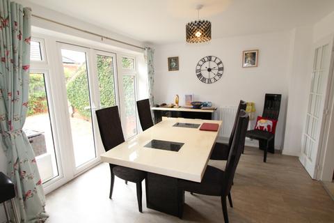 3 Pavey Run, Ottery St Mary, EX11 1FQ