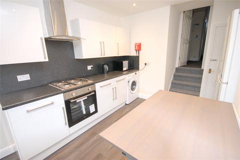 6 bedroom terraced house to rent - Lombard Grove, Fallowfield, Manchester, M14