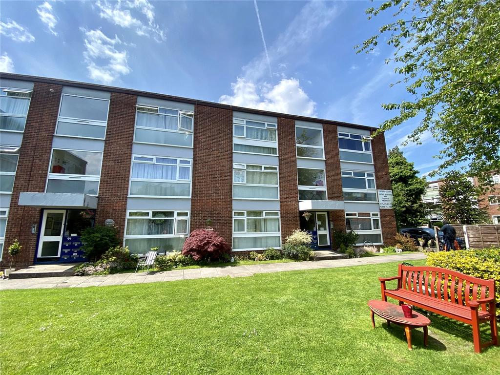 Tintern Avenue, West Didsbury, Manchester, M20 1 bed apartment £125,000
