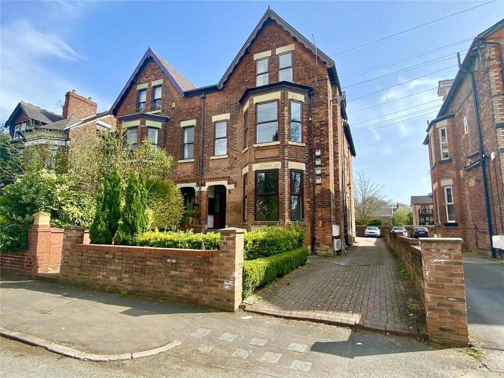 Old Lansdowne Road, West Didsbury, Manchester, M20 1 bed flat £175,000