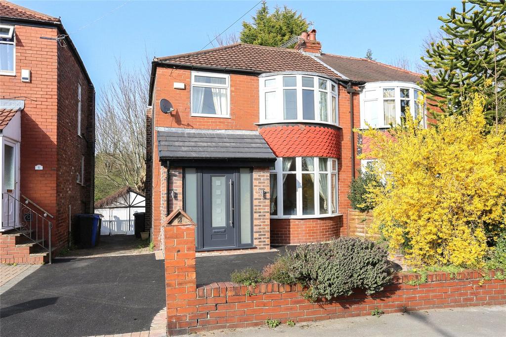 Marcliff Grove, Heaton Mersey... 3 bed semidetached house £995 pcm