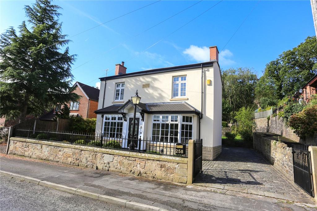 Strines Road, Strines, Stockport, Greater Manchester, SK6 3 bed detached house £450,000