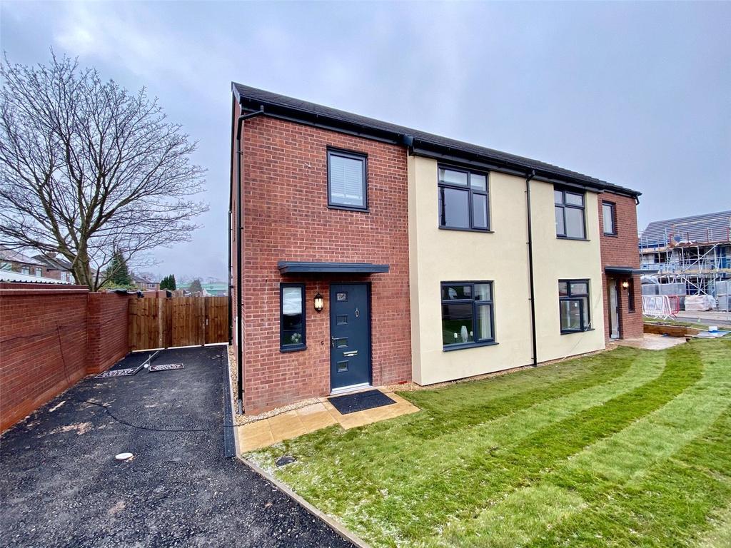 Lambeth Road, Reddish, Stockport, SK5 3 bed semidetached house £287,500