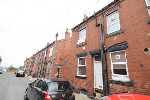 2 bedroom terraced house to rent, Noster Street, Beeston, Leeds, LS11 8QJ